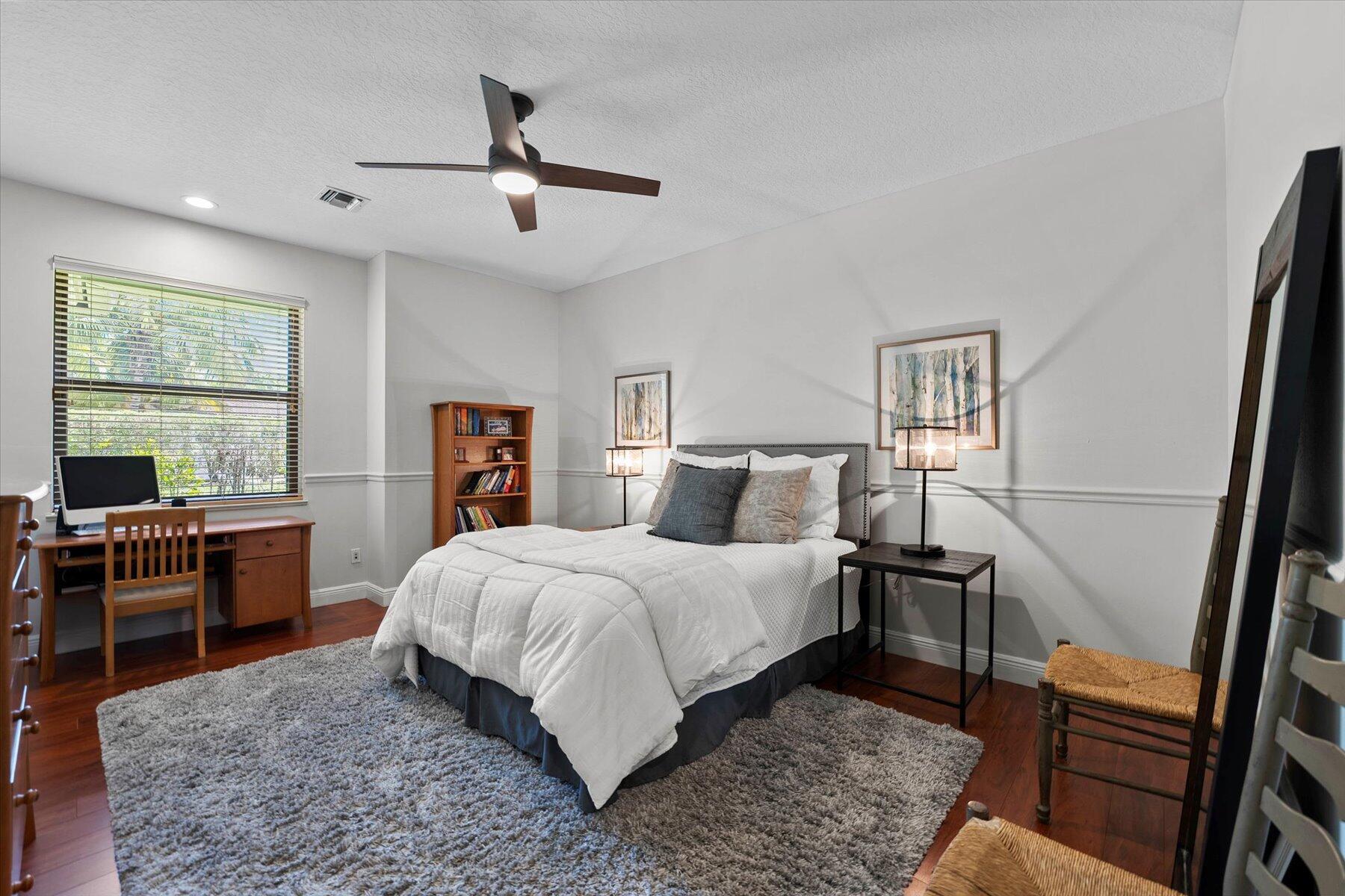 PADDOCK PARK 2 OF WELLING - Residential