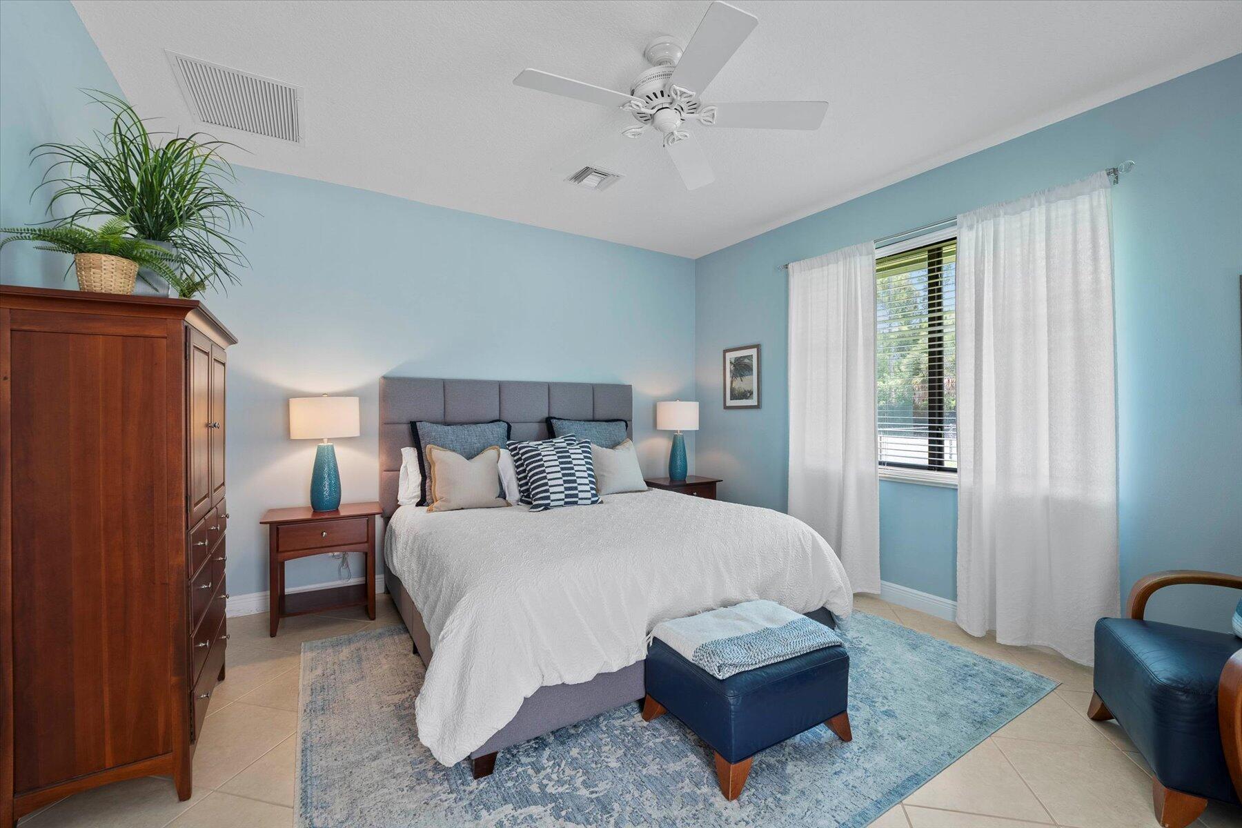 PADDOCK PARK 2 OF WELLING - Residential