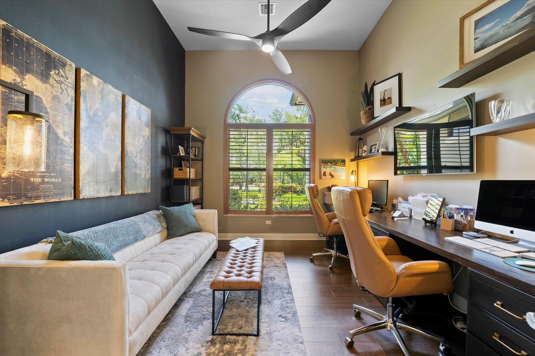 PADDOCK PARK 2 OF WELLING - Residential