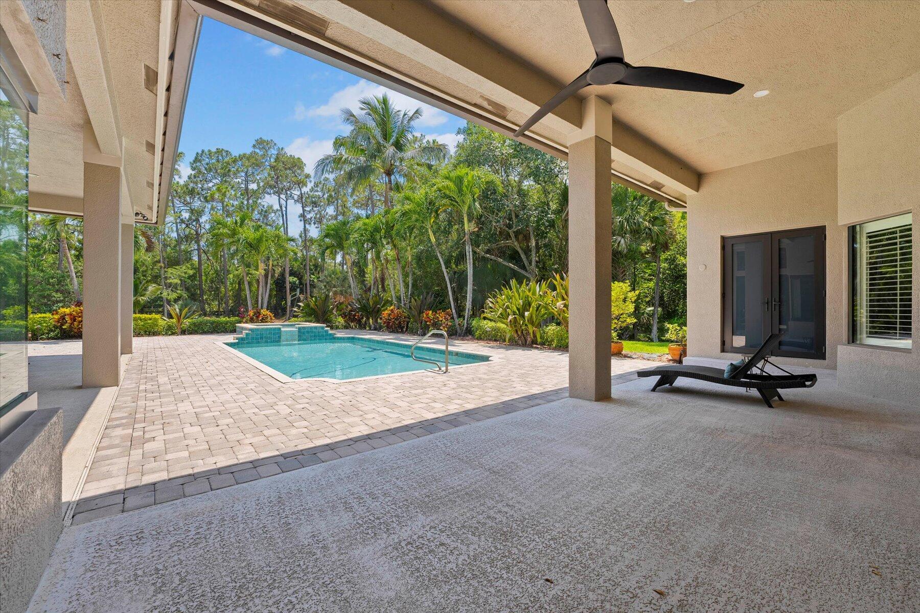 PADDOCK PARK 2 OF WELLING - Residential