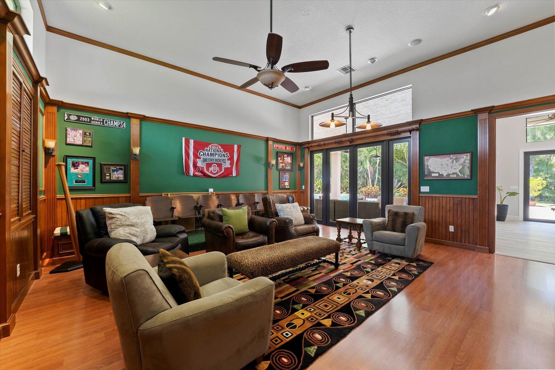 PADDOCK PARK 2 OF WELLING - Residential