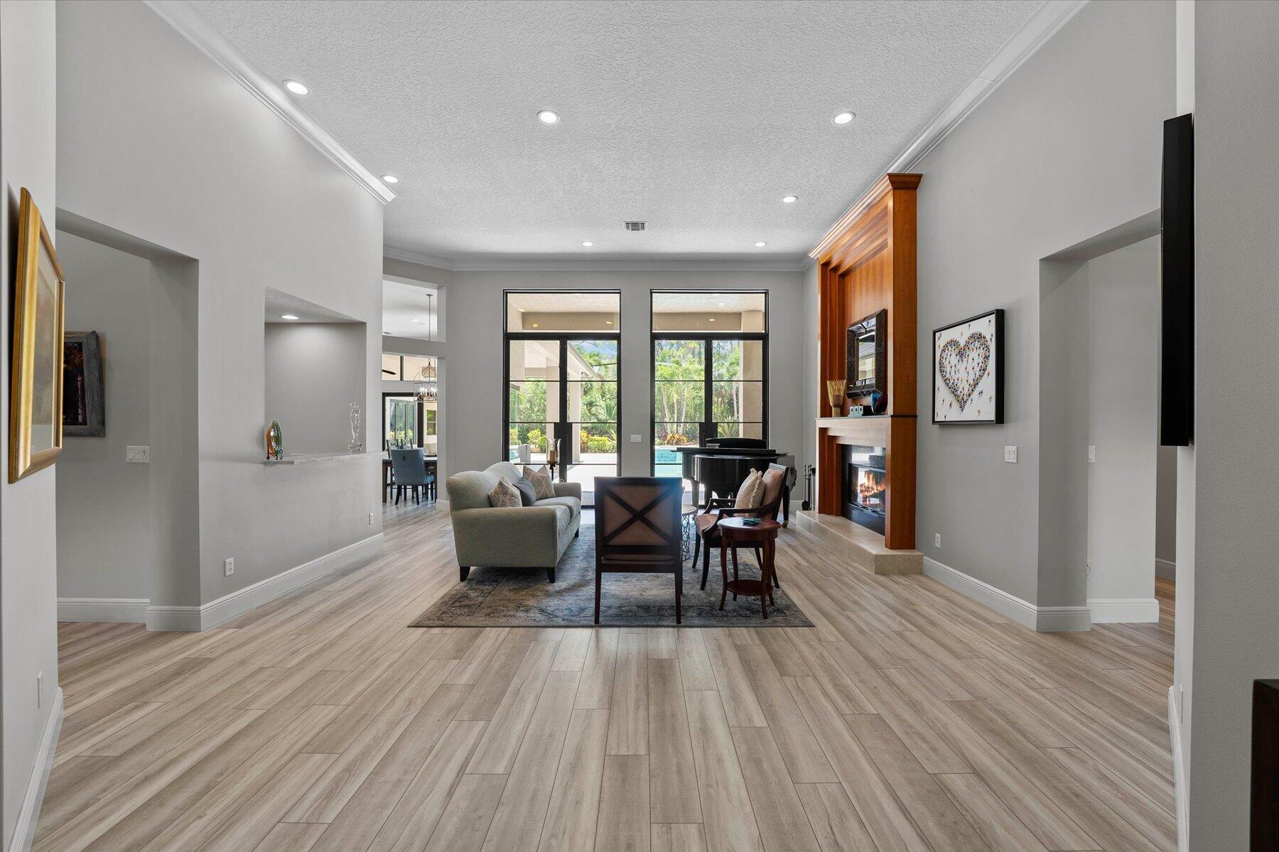 PADDOCK PARK 2 OF WELLING - Residential