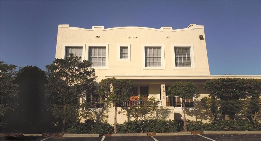 5 private offices located on 2nd floor - bright with large windows on mutiple sides. Private bathroom located within the office suite. freshly painted, new flooring and updated lighting and bathroom. plus monthly 6.5% sales tax and $100 FPL.