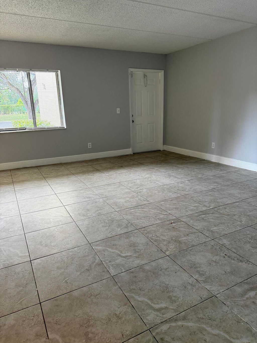 Photo of 1106 Meadows Circle #1106, Boynton Beach, FL 33436 (MLS # R11165516)