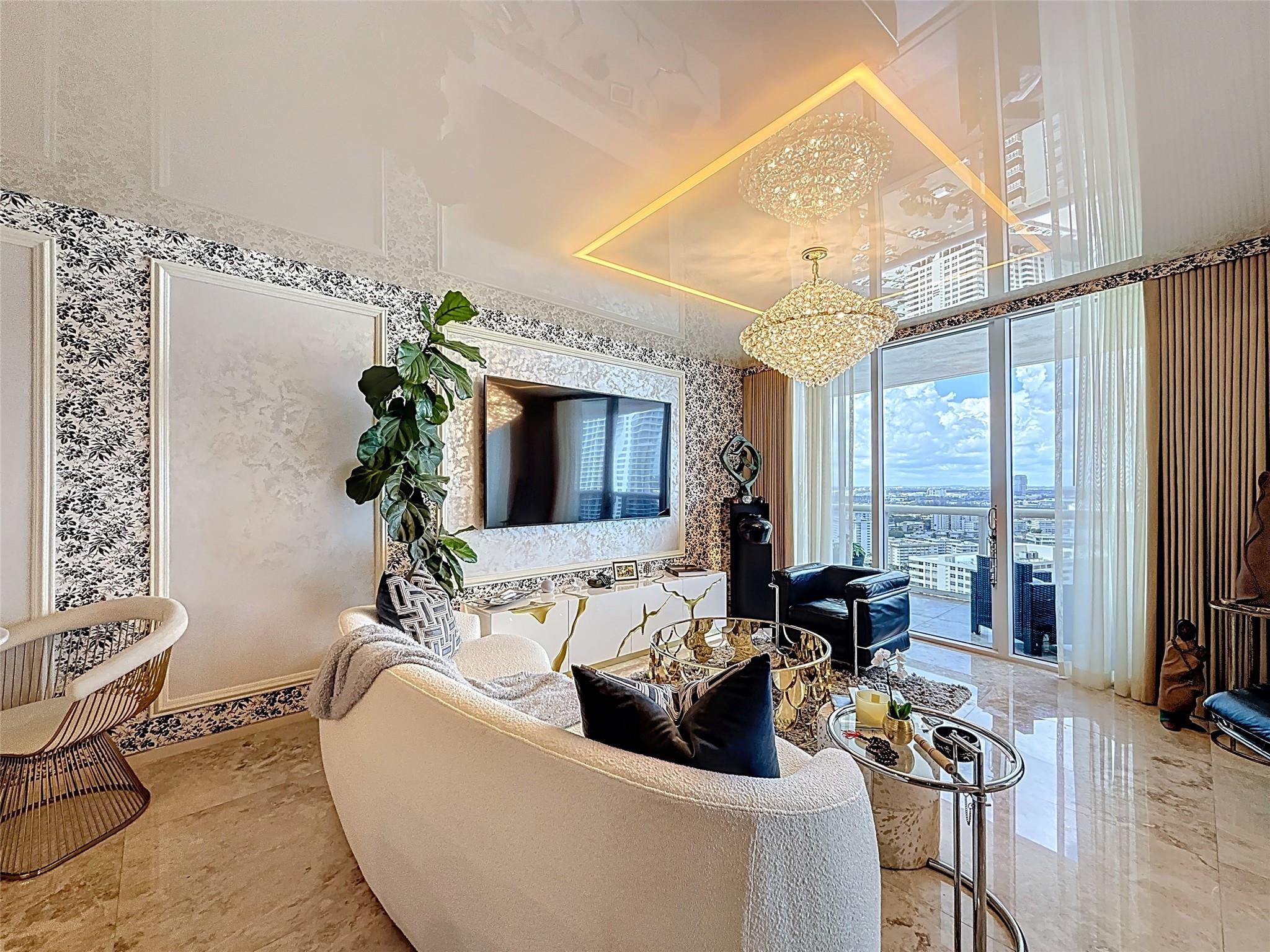 Beach Club - Residential