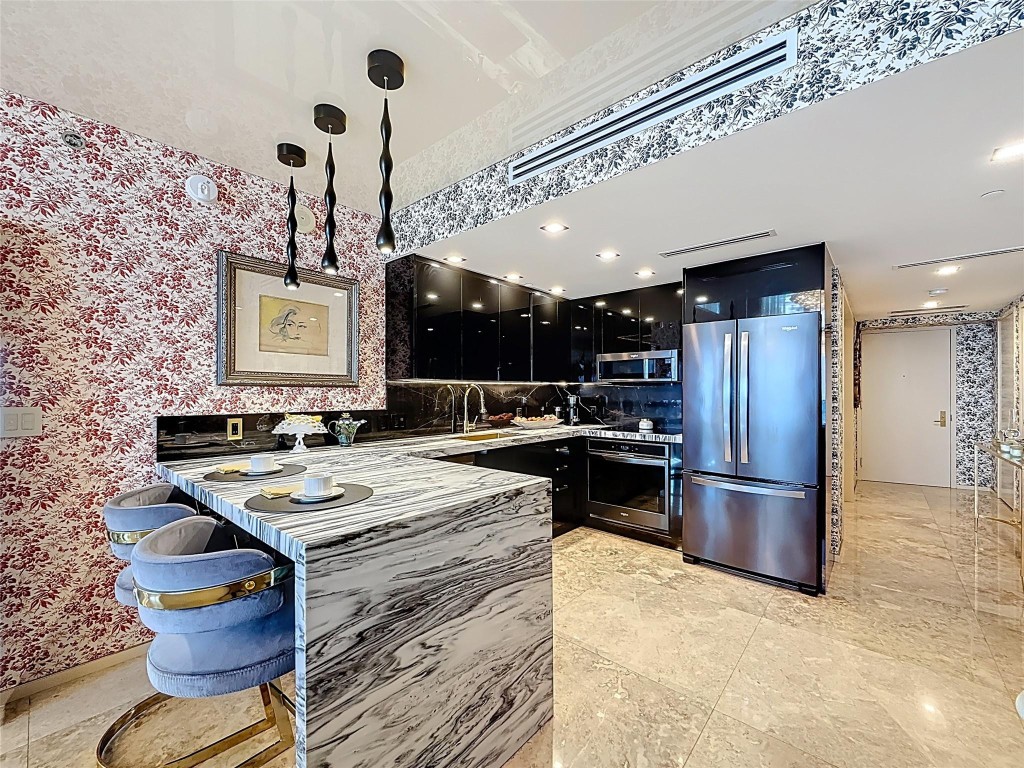 Beach Club - Residential