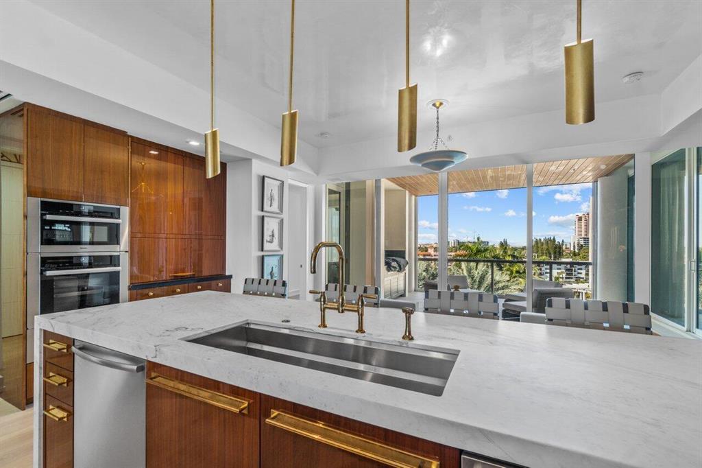 ONE THOUSAND OCEAN - Residential