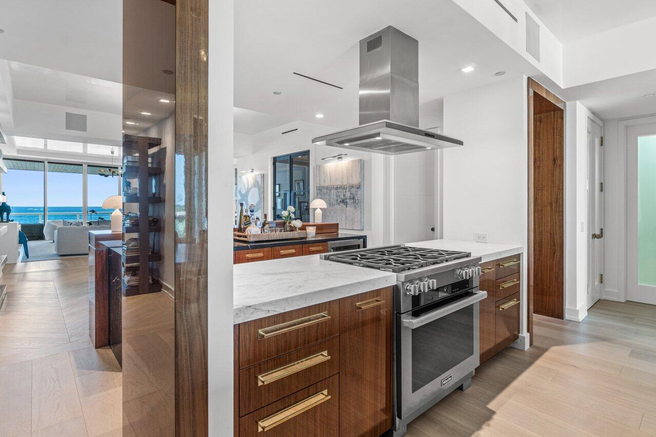 ONE THOUSAND OCEAN - Residential