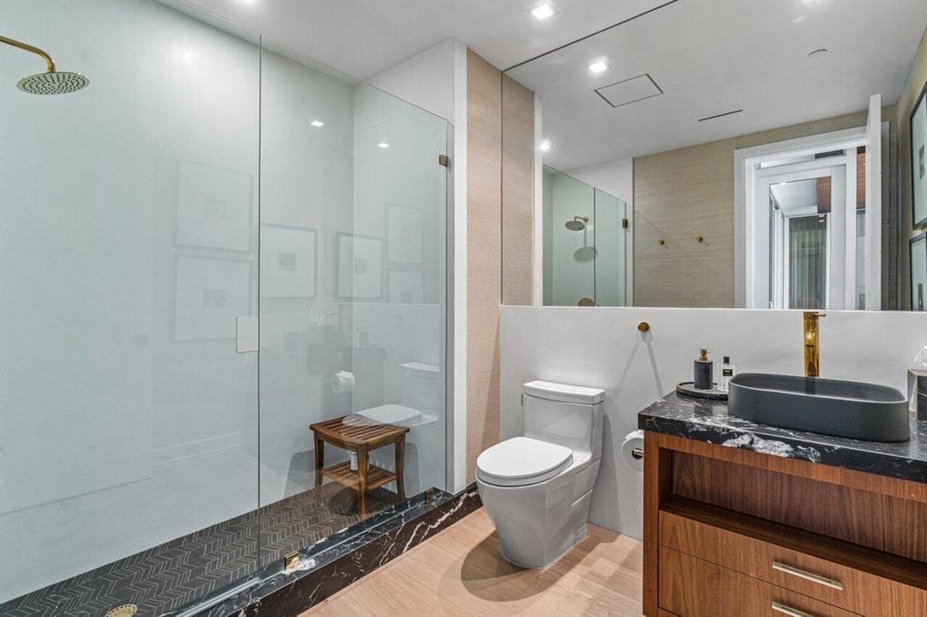 ONE THOUSAND OCEAN - Residential