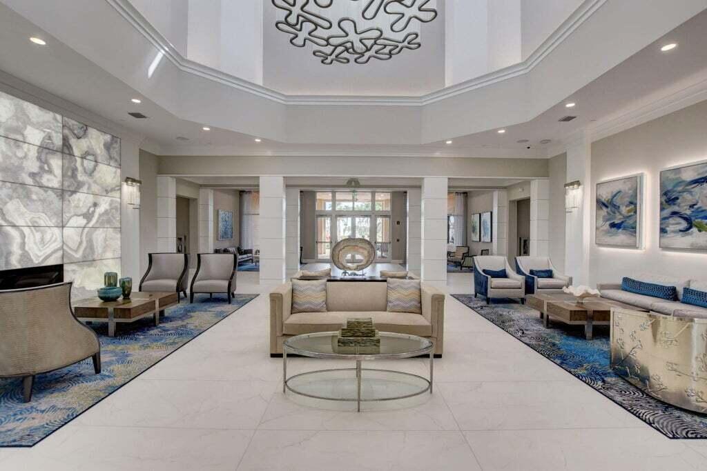 VALENCIA ISLES 1 - Residential