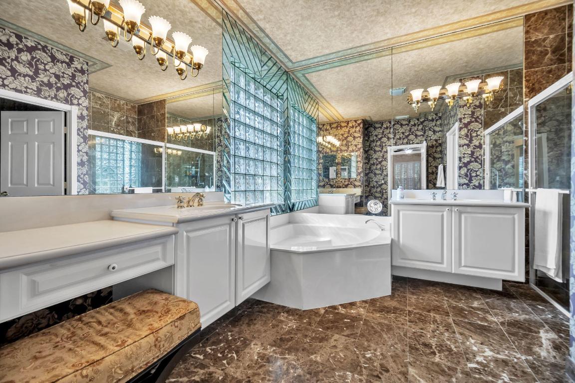 VALENCIA ISLES 1 - Residential