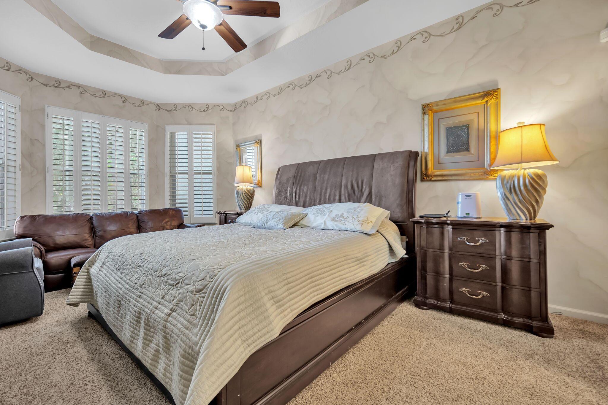 VALENCIA ISLES 1 - Residential