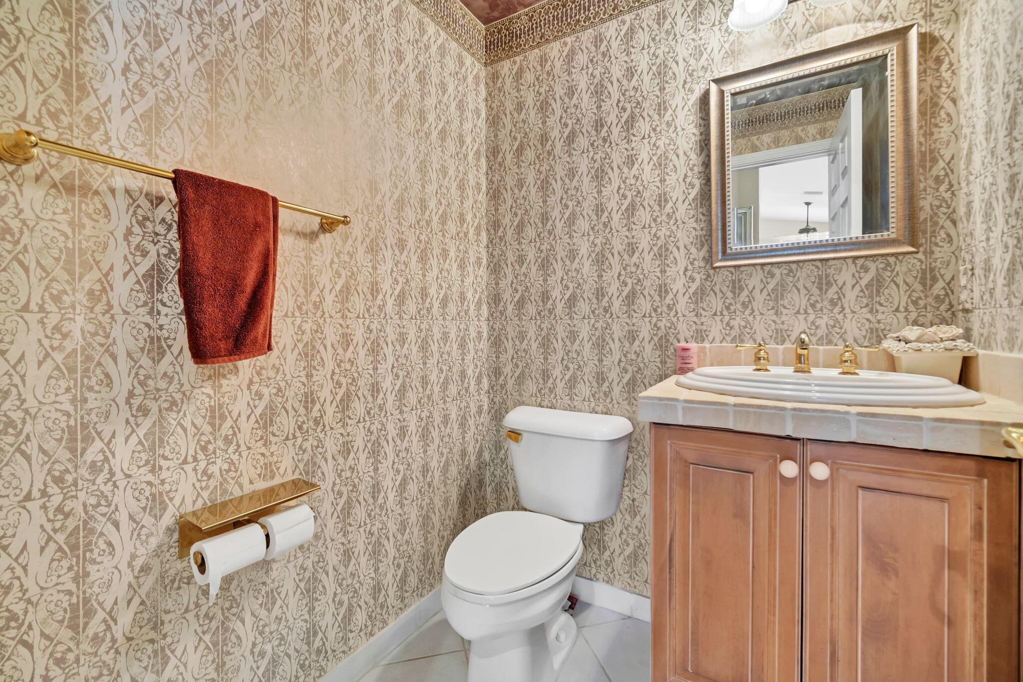 VALENCIA ISLES 1 - Residential