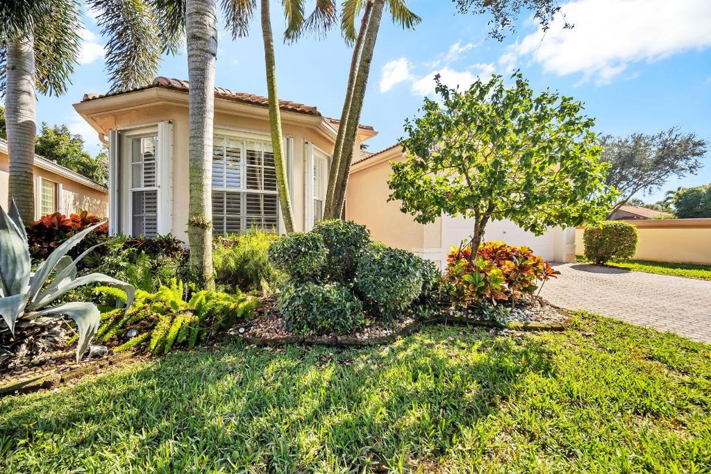 Photo of 6511 Malta Drive, Boynton Beach, FL 33437 (MLS # R11145142)