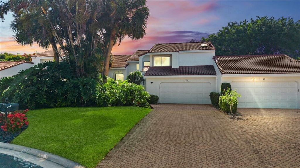 Photo of 7338 Woodmont Court, Boca Raton, FL 33434 (MLS # B26052143)