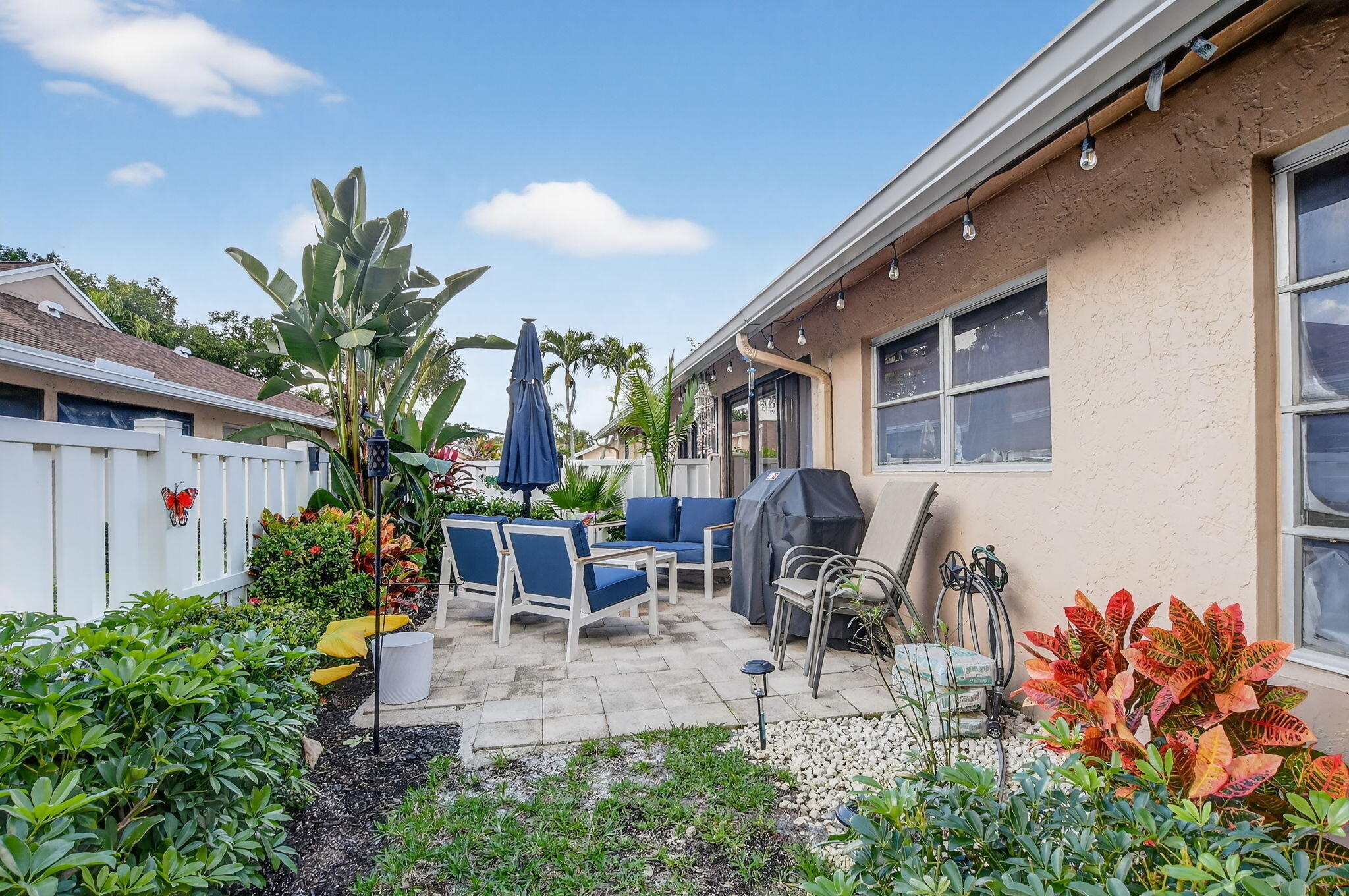 WHISPER WALK SEC C CONDO - Residential