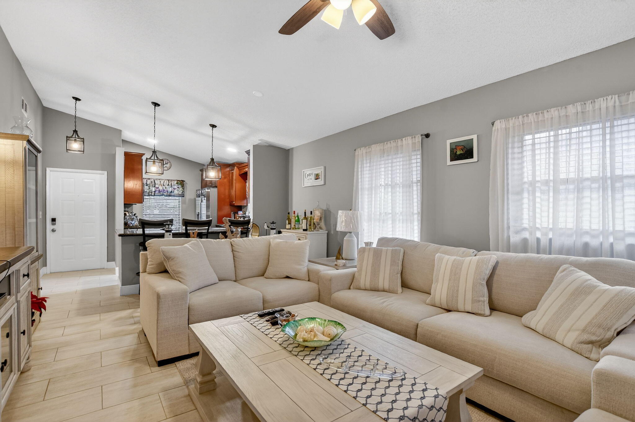 WHISPER WALK SEC C CONDO - Residential