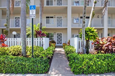 6112 Huntwick Terrace 106 Delray Beach FL 33484
