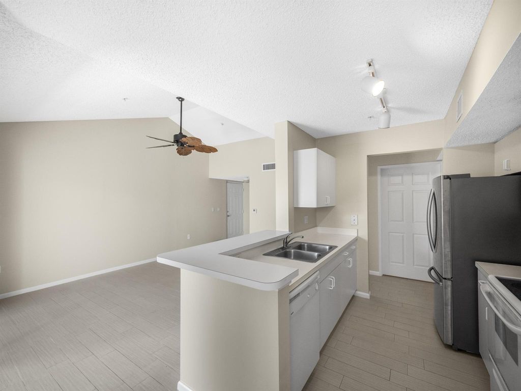 Photo of 284 Village Boulevard 9309, Tequesta, FL 33469 (MLS # R11081009)