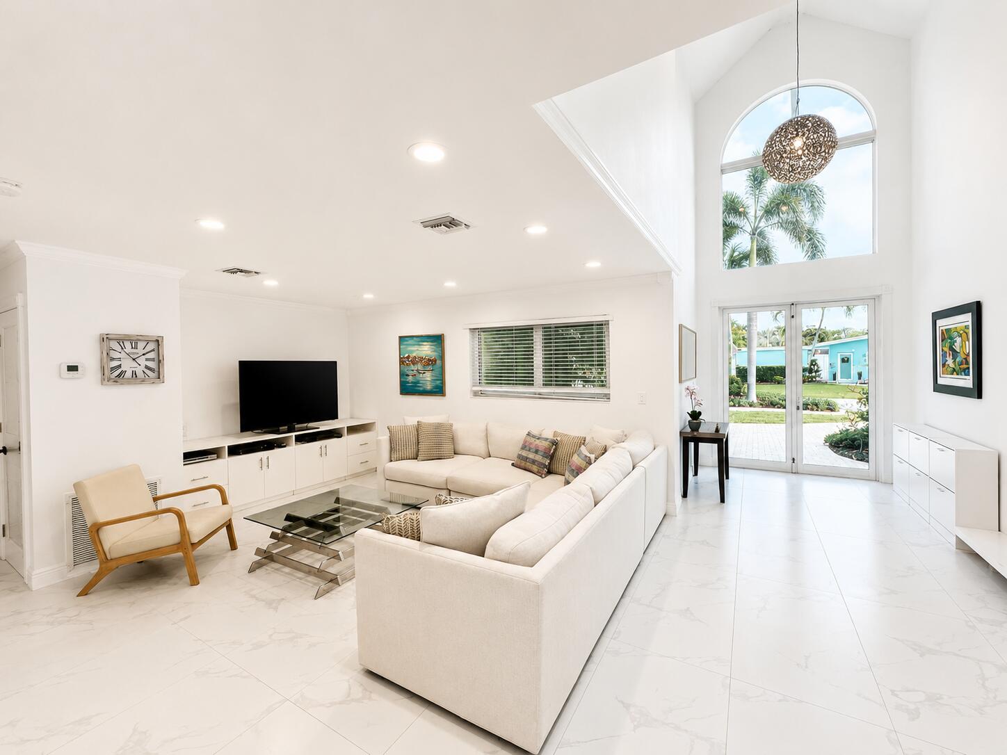 301 NW 26th Court