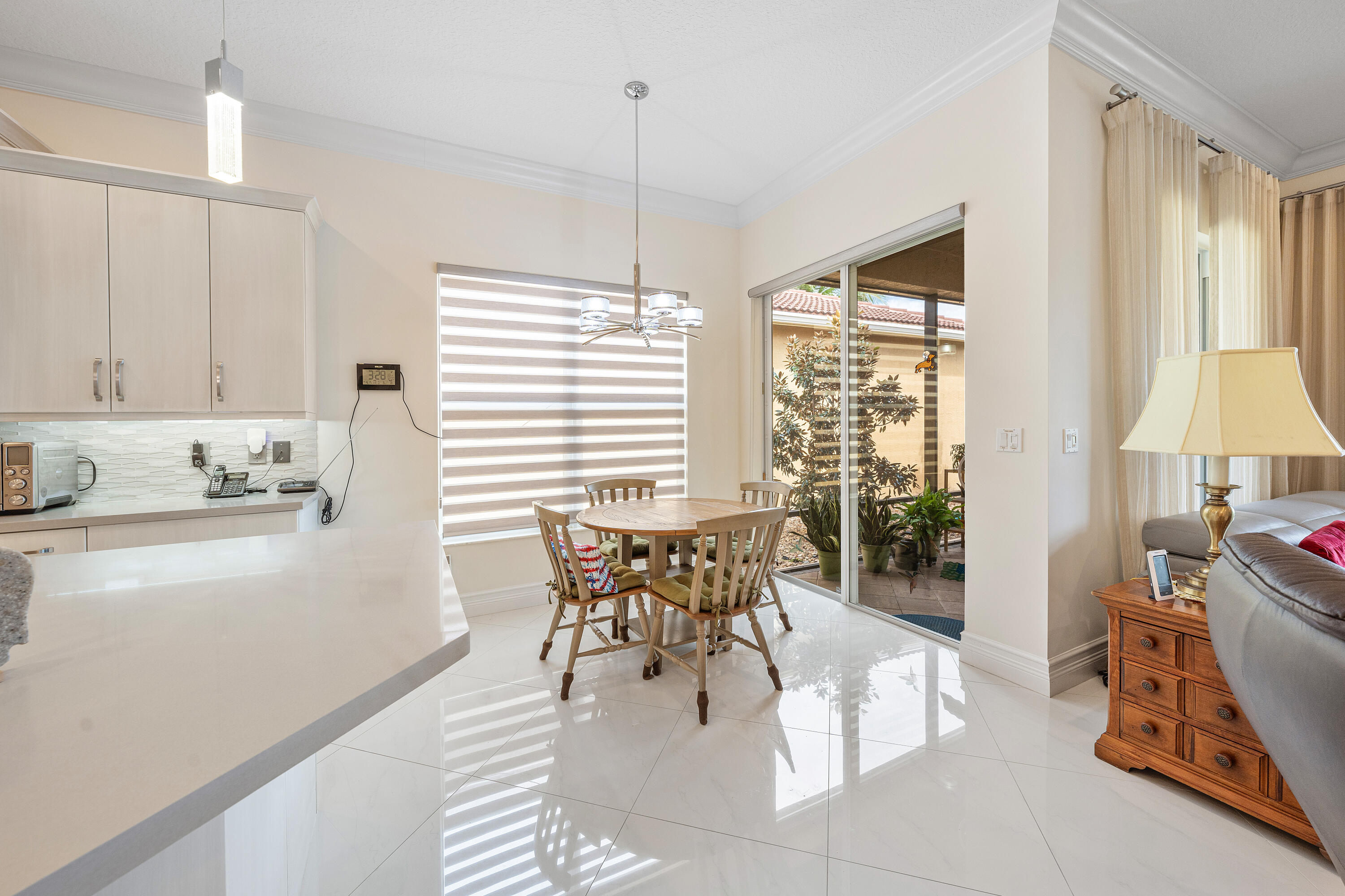 Valencia Cove - Residential