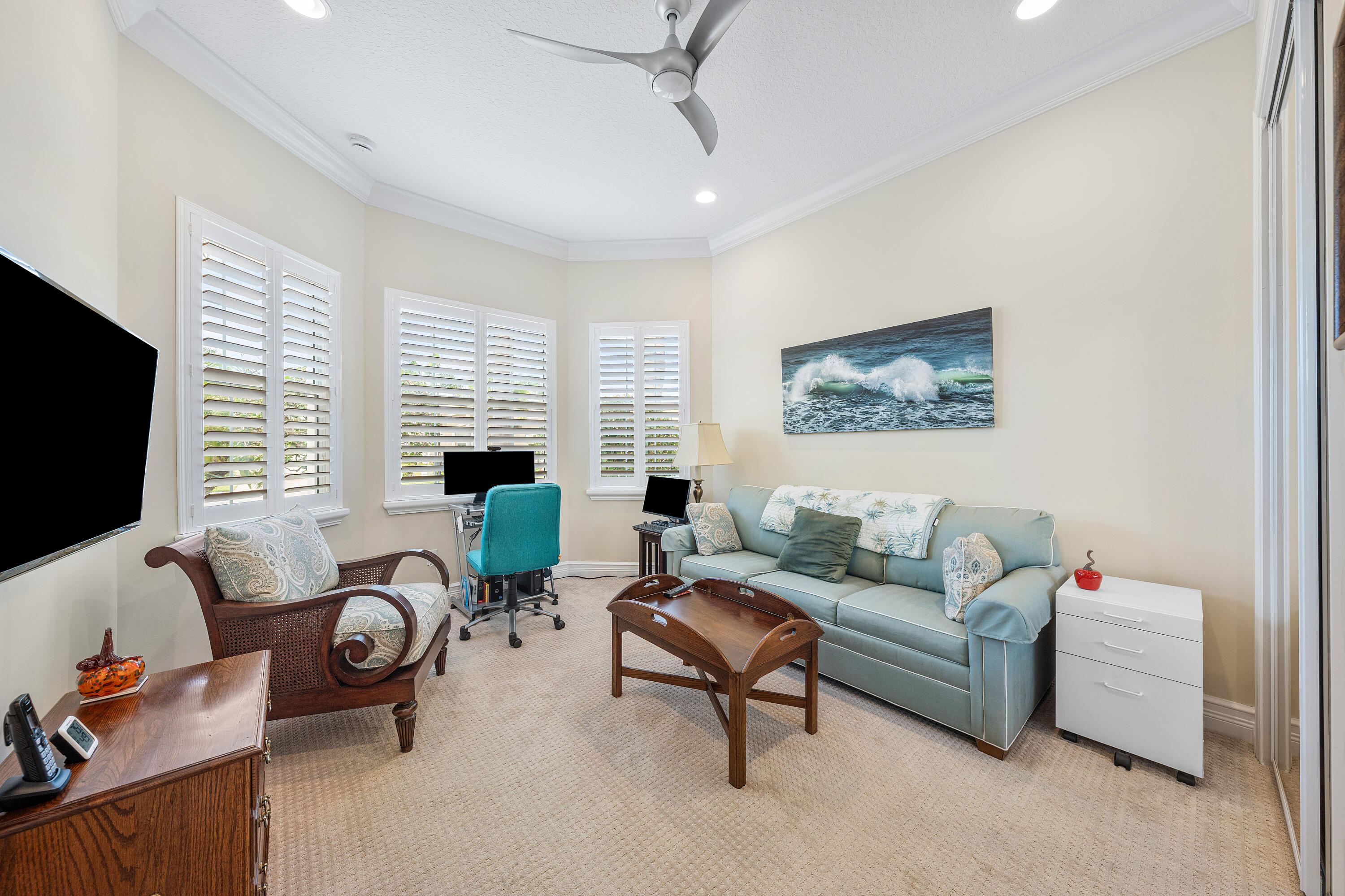 Valencia Cove - Residential