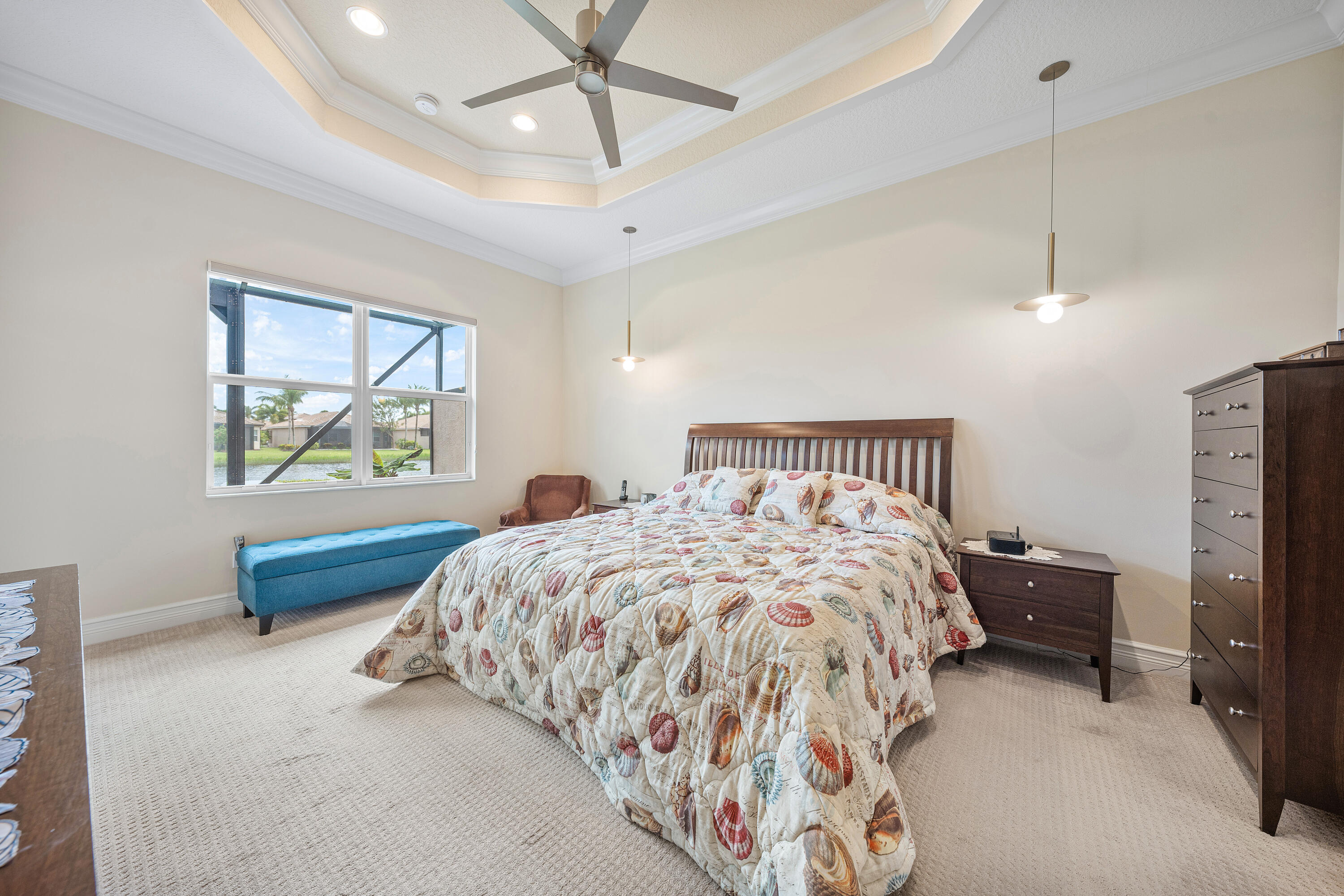 Valencia Cove - Residential