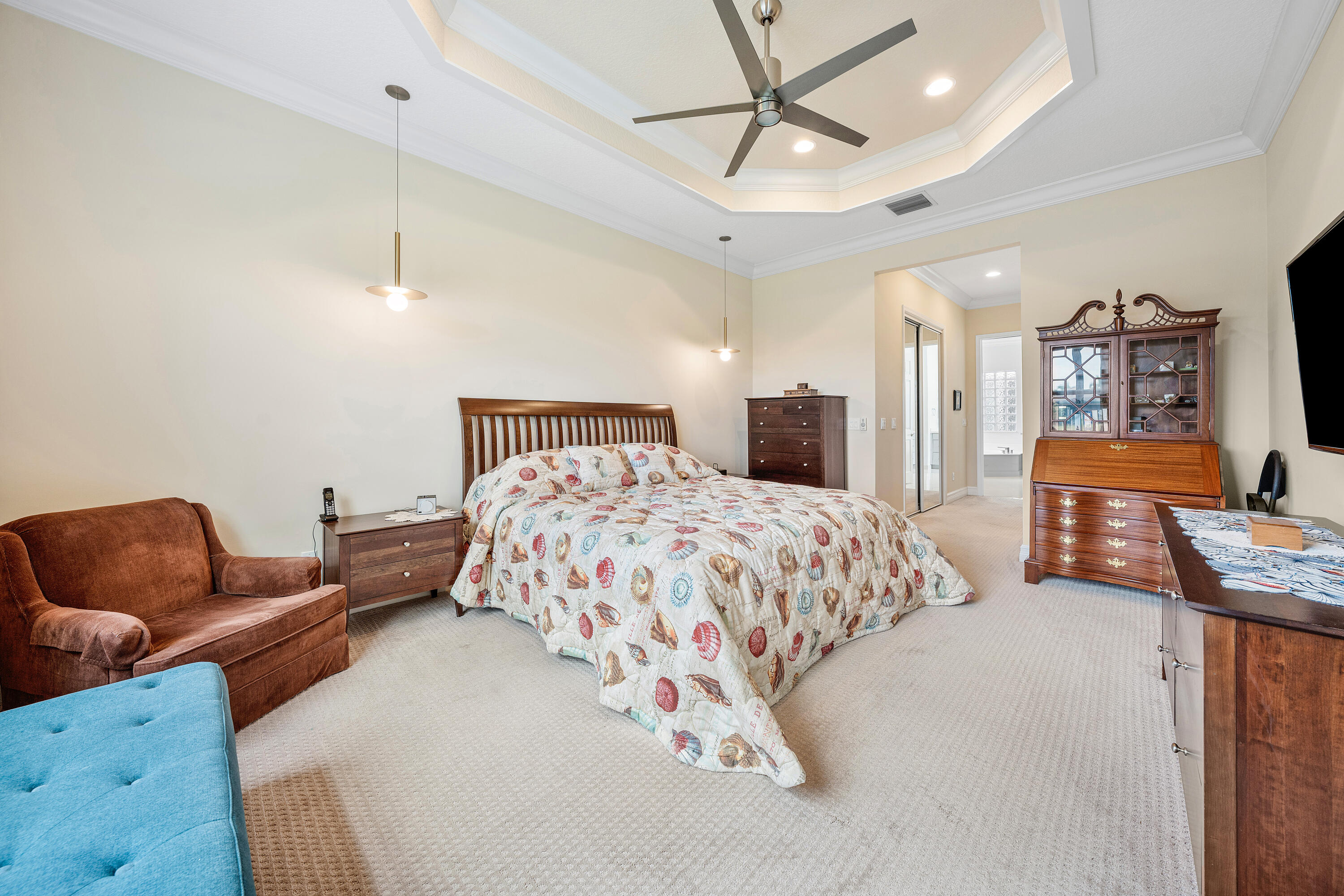 Valencia Cove - Residential