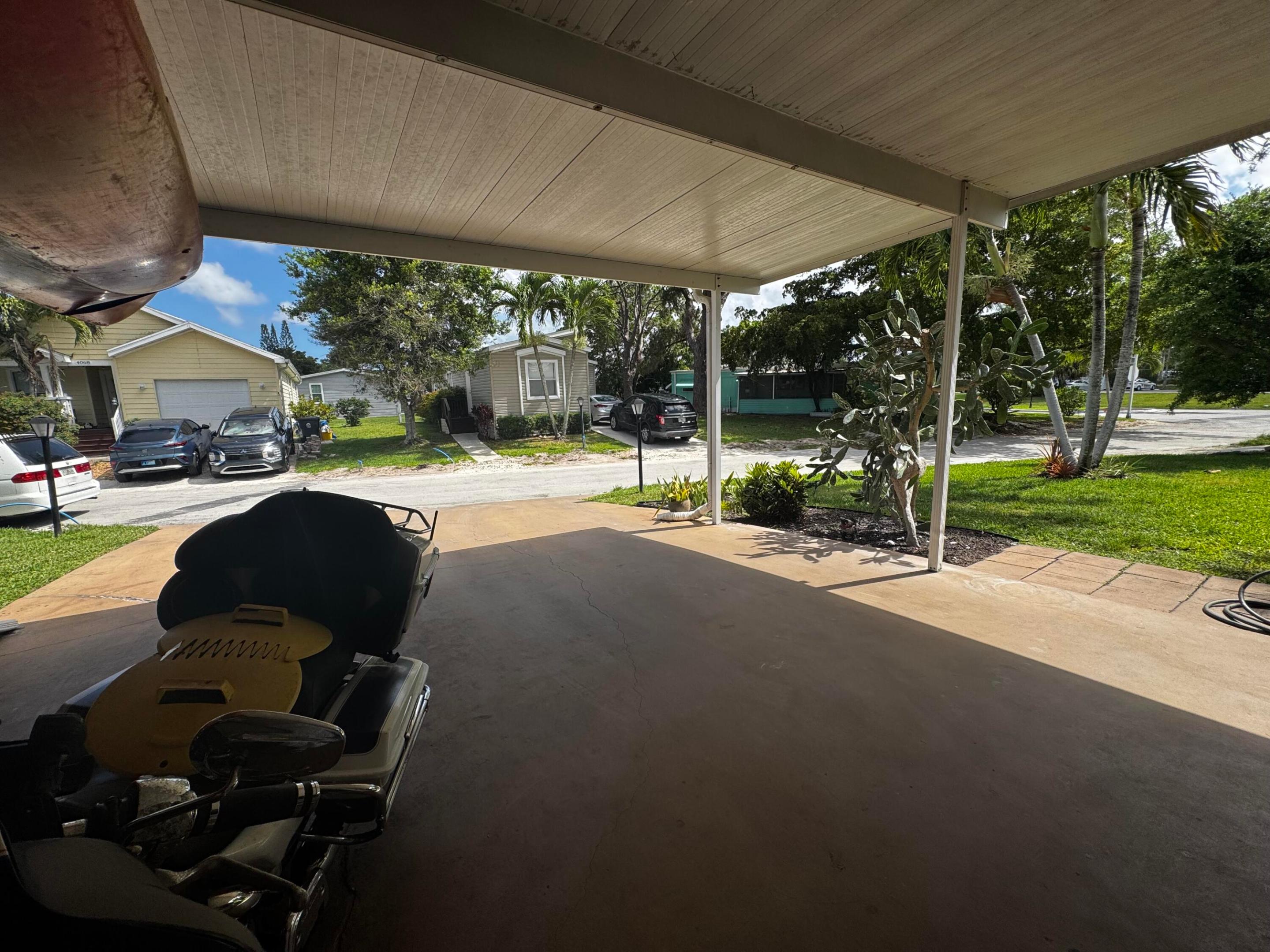 4081 4th Court