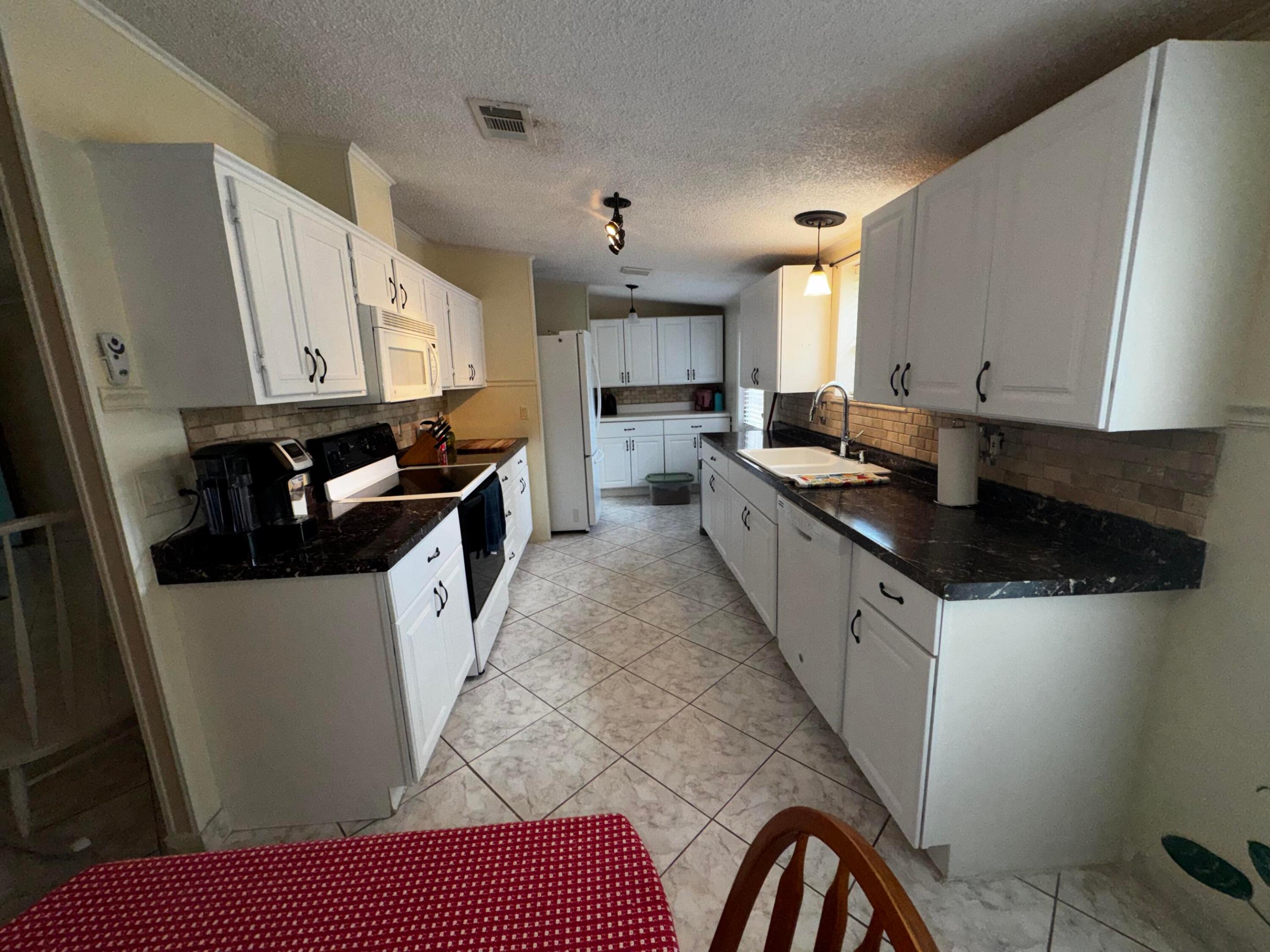 Maralago Cay - Residential