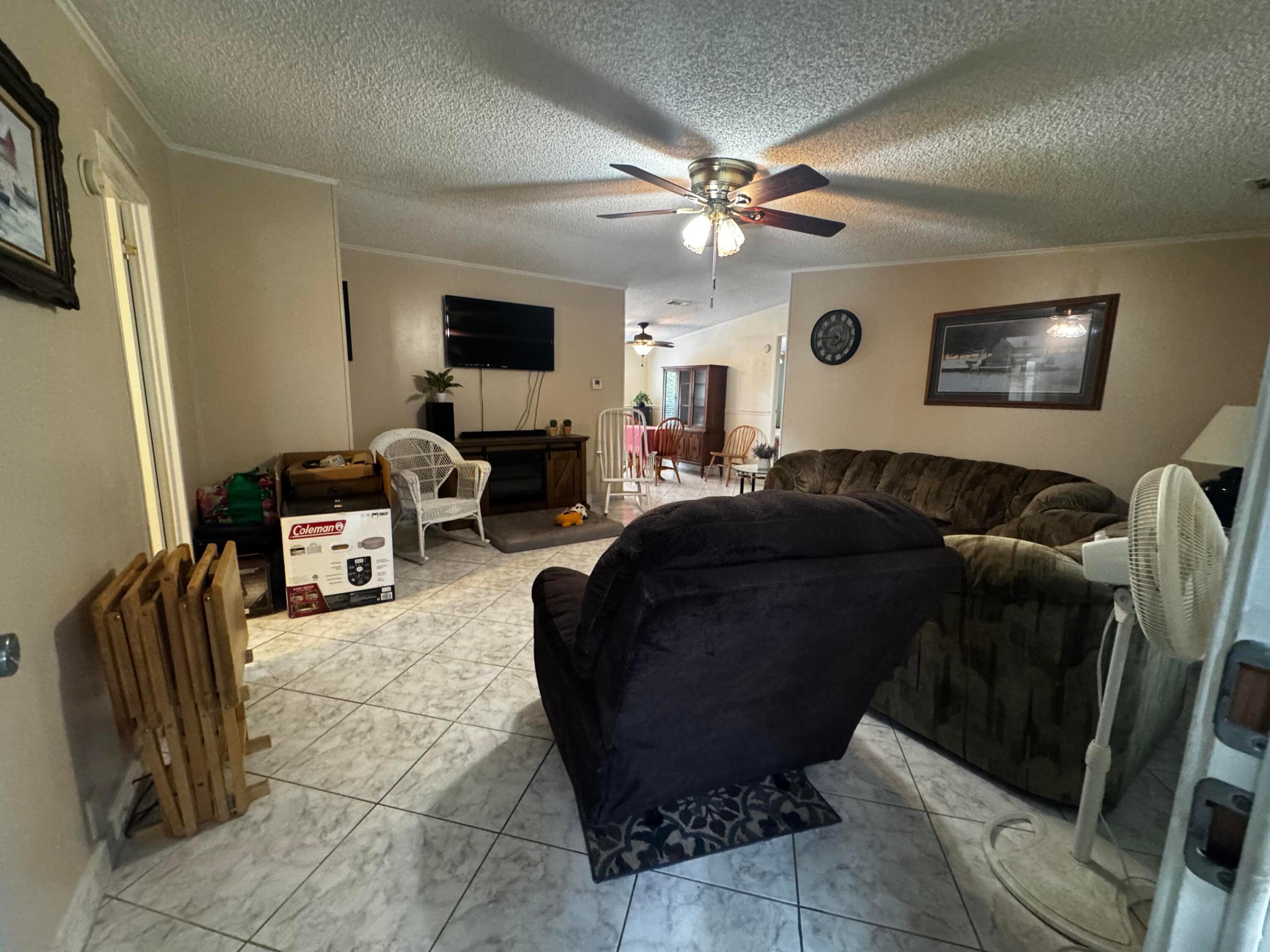 4081 4th Court