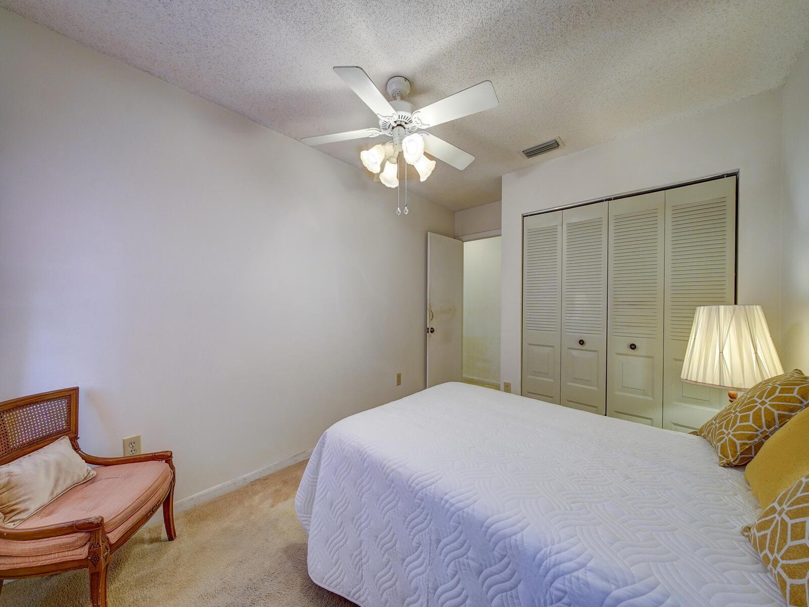 SAWGRASS ESTATES - Residential