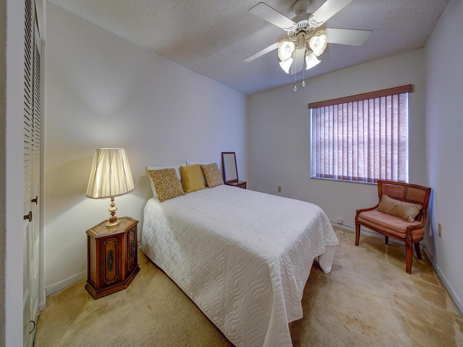 SAWGRASS ESTATES - Residential