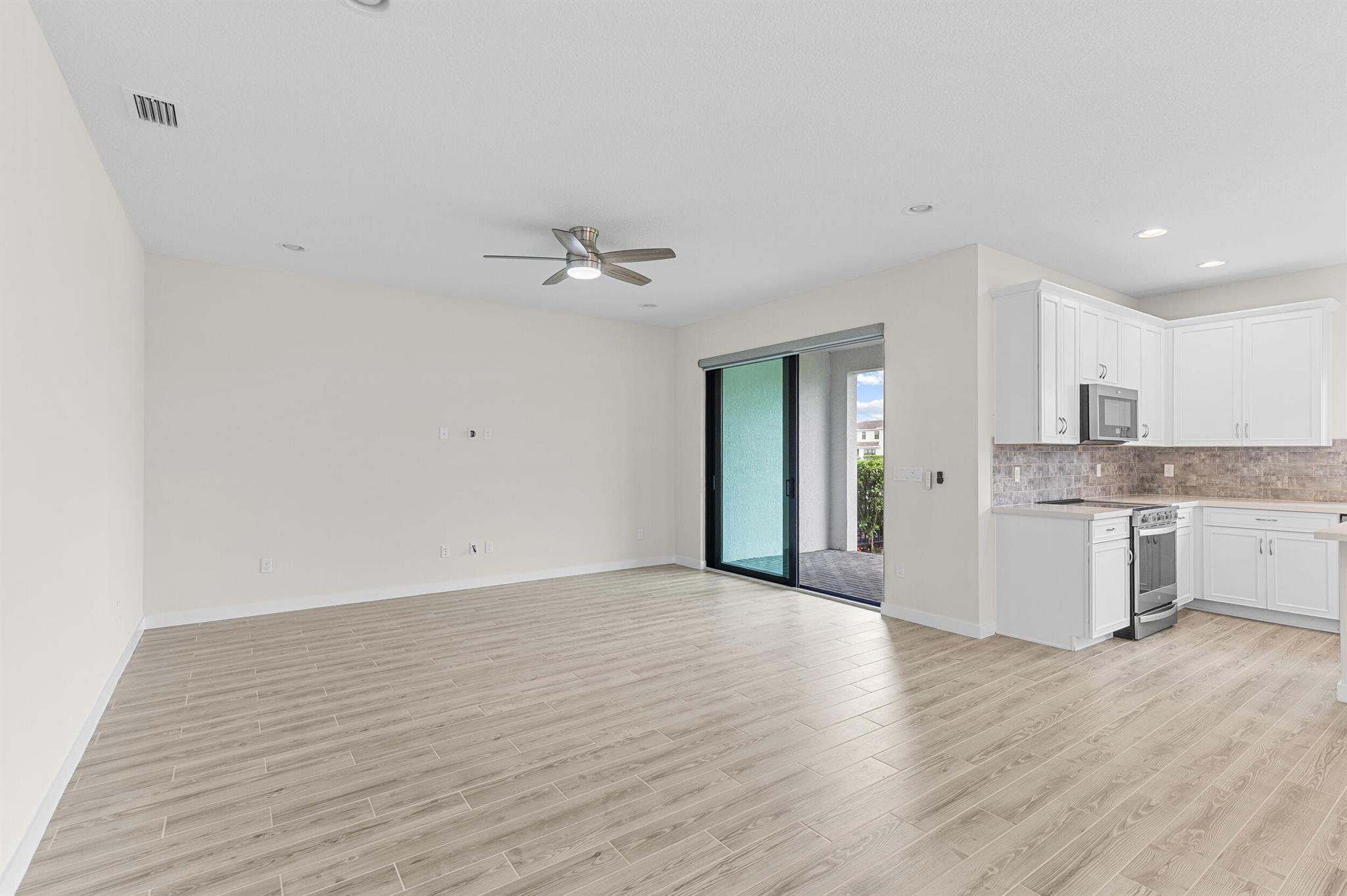 POLO LEGACY MXPD - Residential