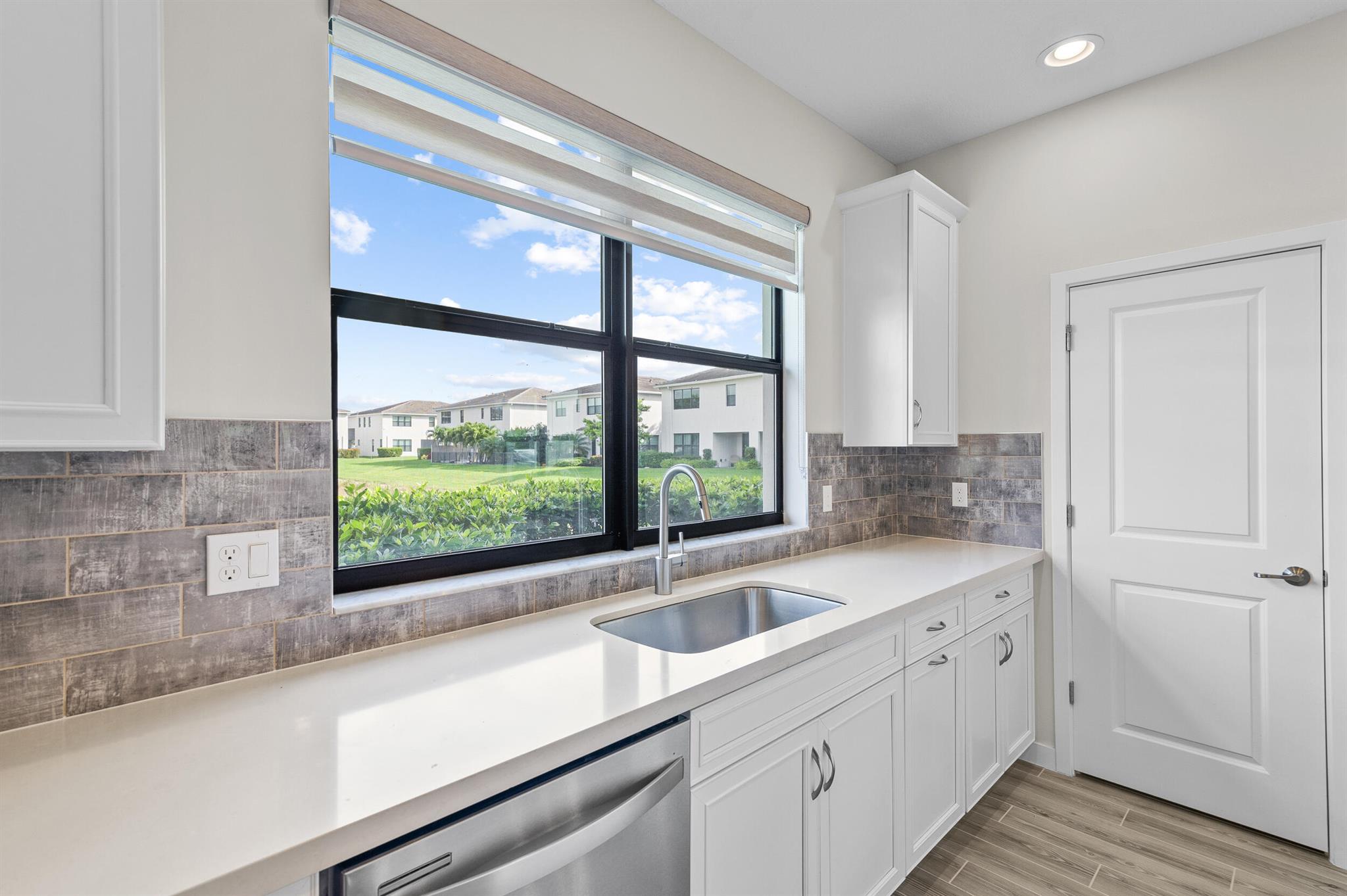 POLO LEGACY MXPD - Residential