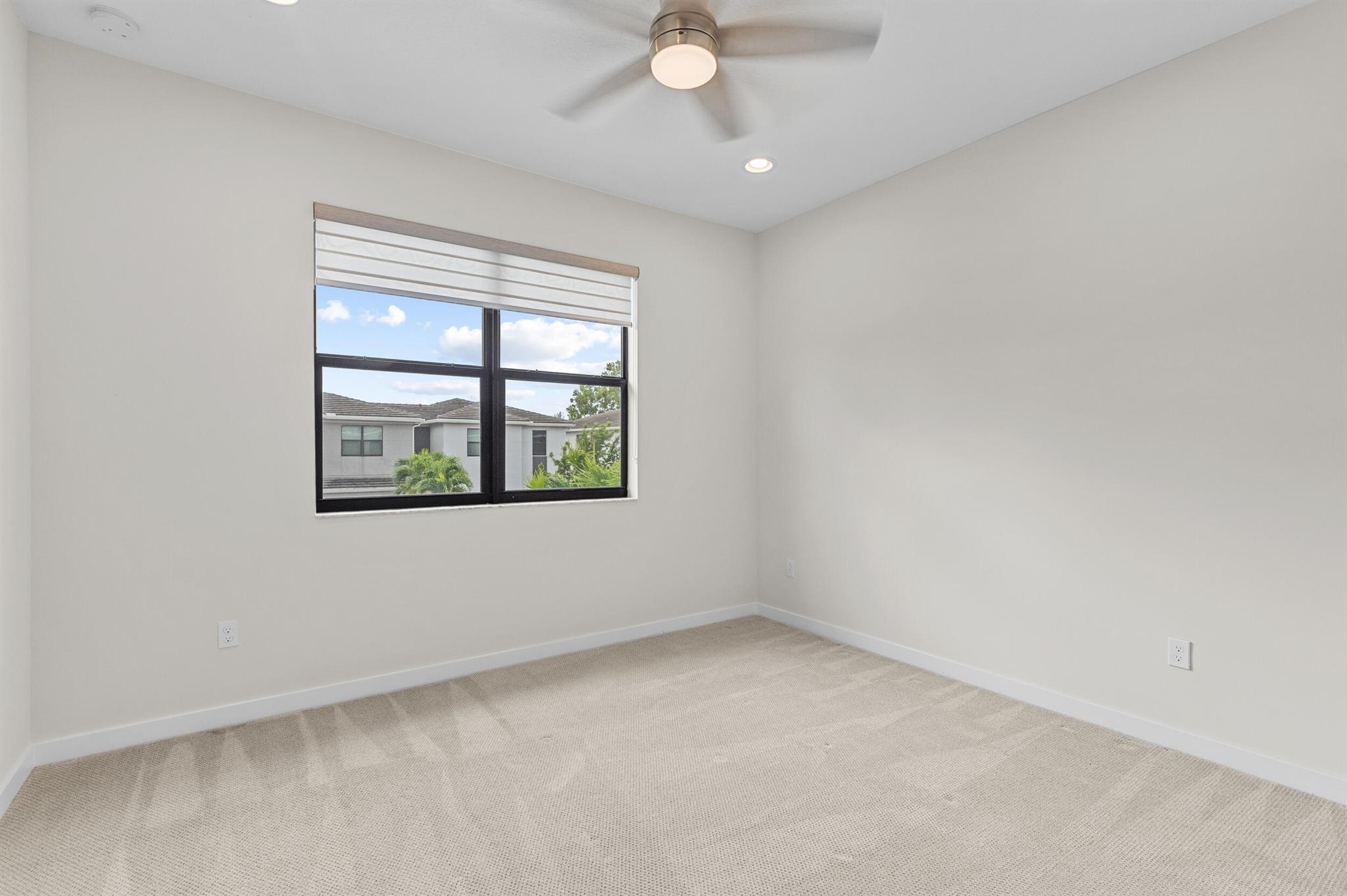 POLO LEGACY MXPD - Residential