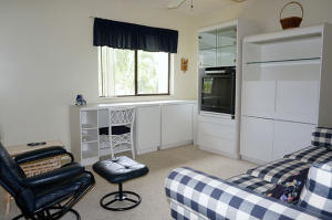 FOUNTAINS OF PALM BEACH - Residential