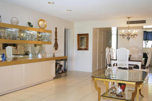 FOUNTAINS OF PALM BEACH - Residential