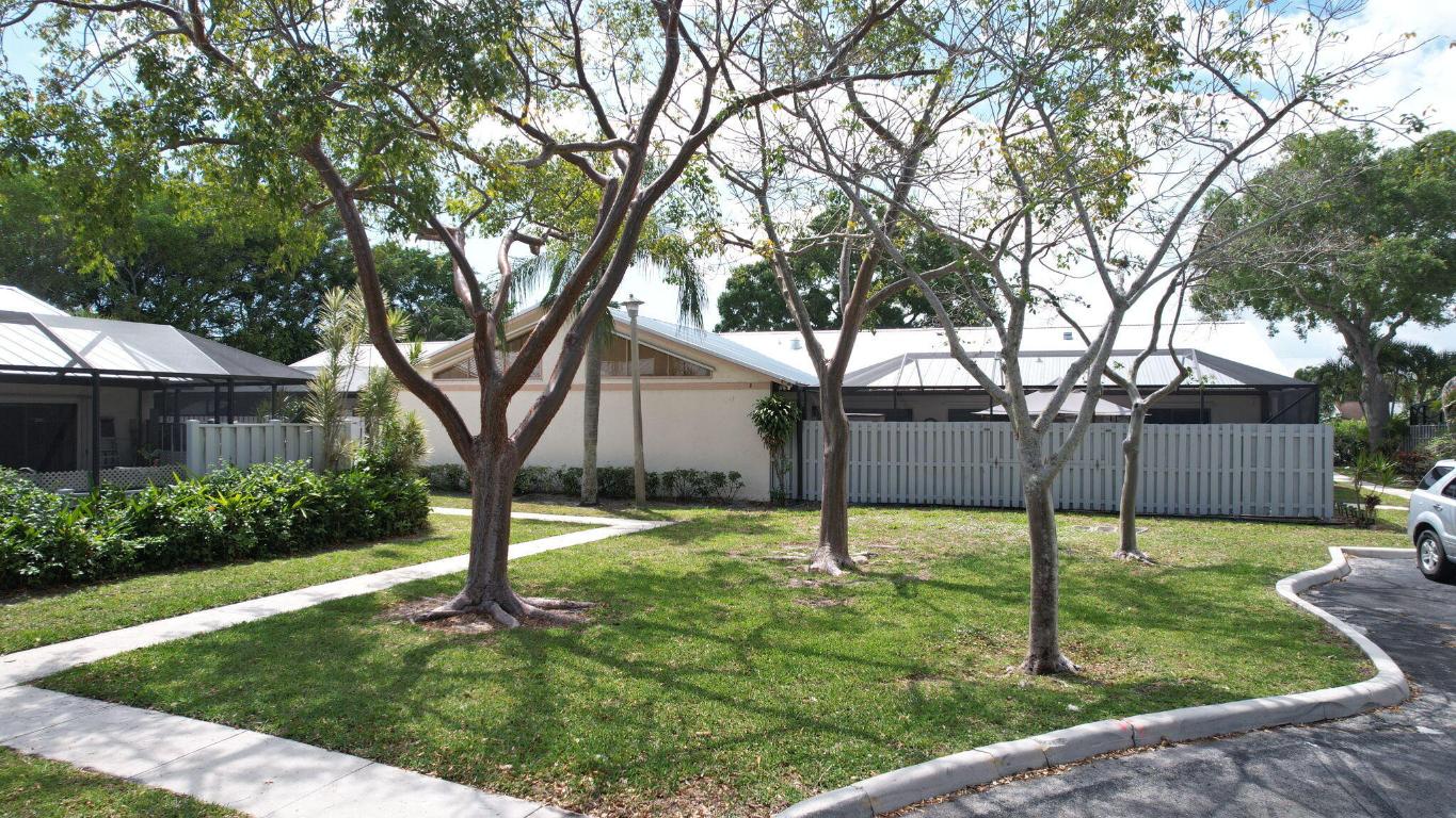 BARRWOOD - Residential