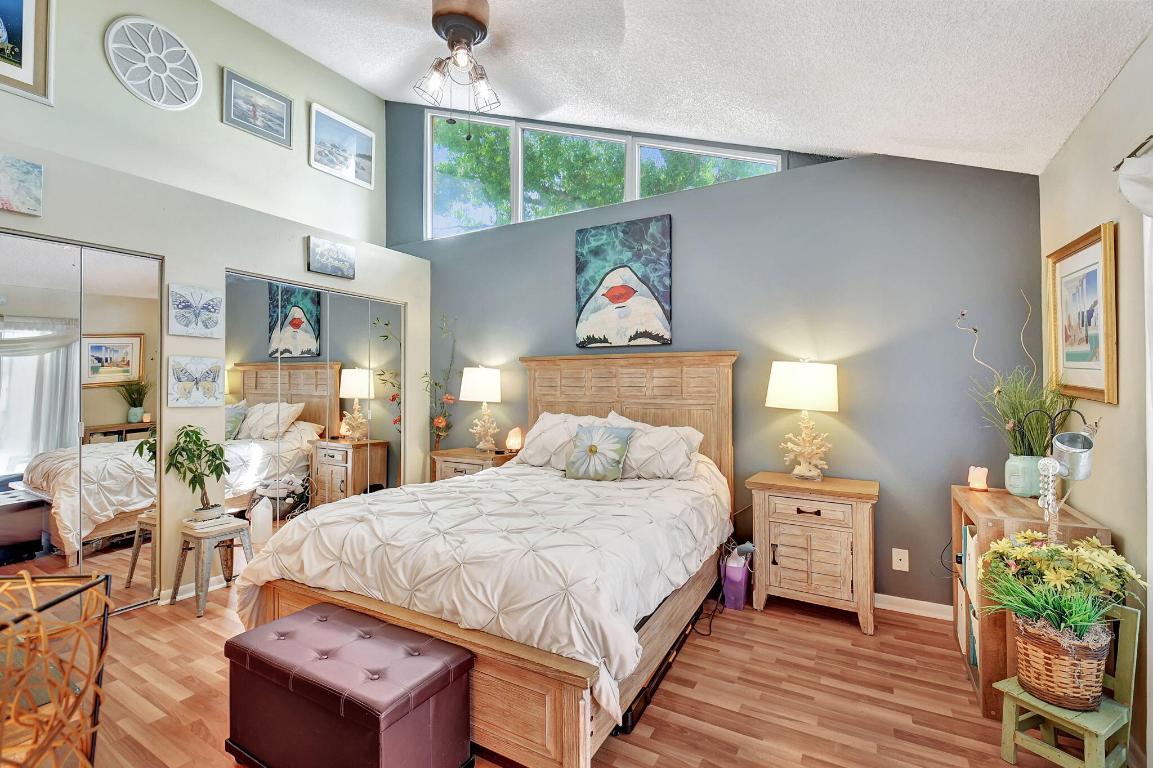 BARRWOOD - Residential