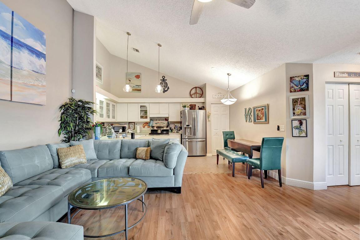 BARRWOOD - Residential