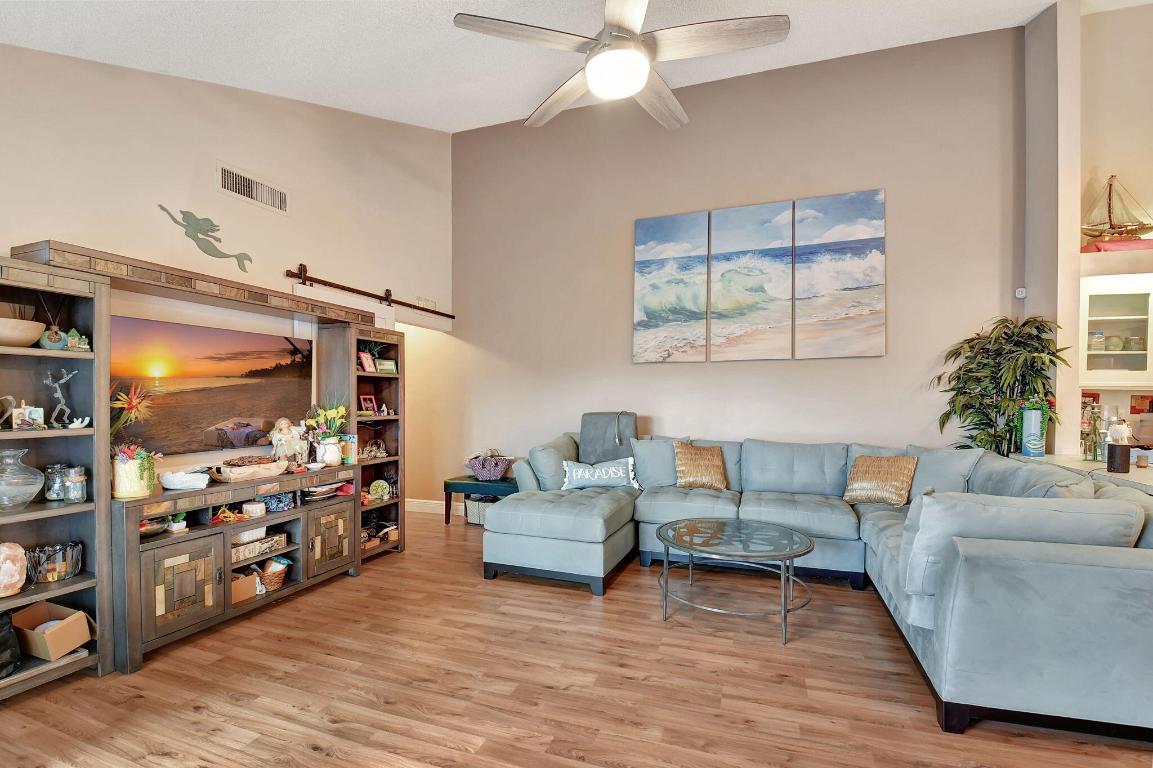 BARRWOOD - Residential