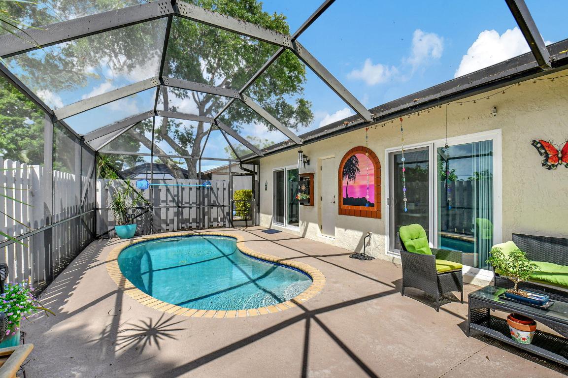 BARRWOOD - Residential