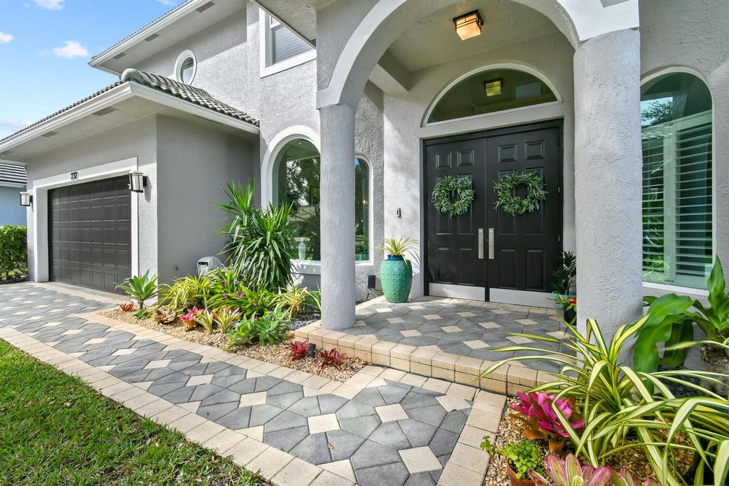 Photo of 232 Sparrow Point, Jupiter, FL 33458 (MLS # R11062010)
