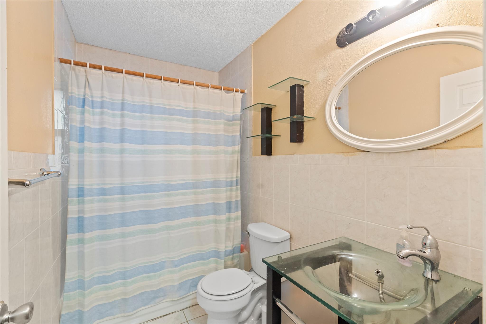 LAUDERDALE NORTH PARK SEC - Residential