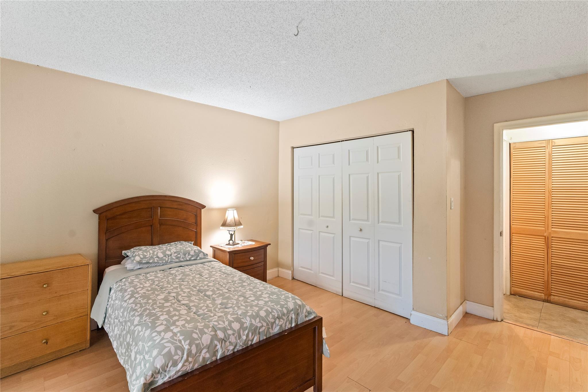 LAUDERDALE NORTH PARK SEC - Residential