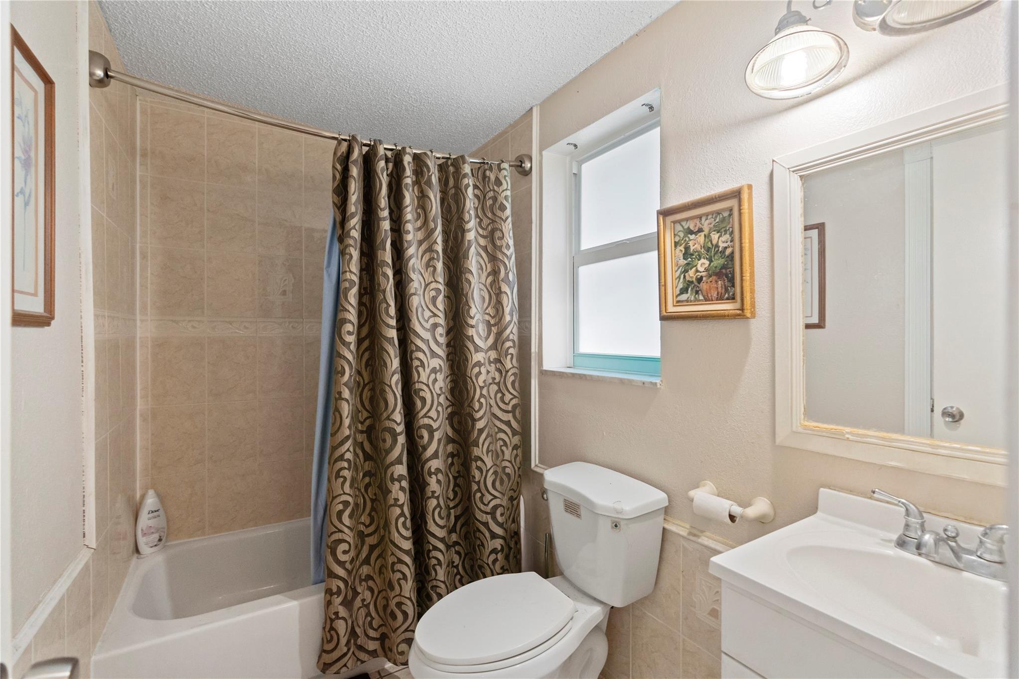 LAUDERDALE NORTH PARK SEC - Residential