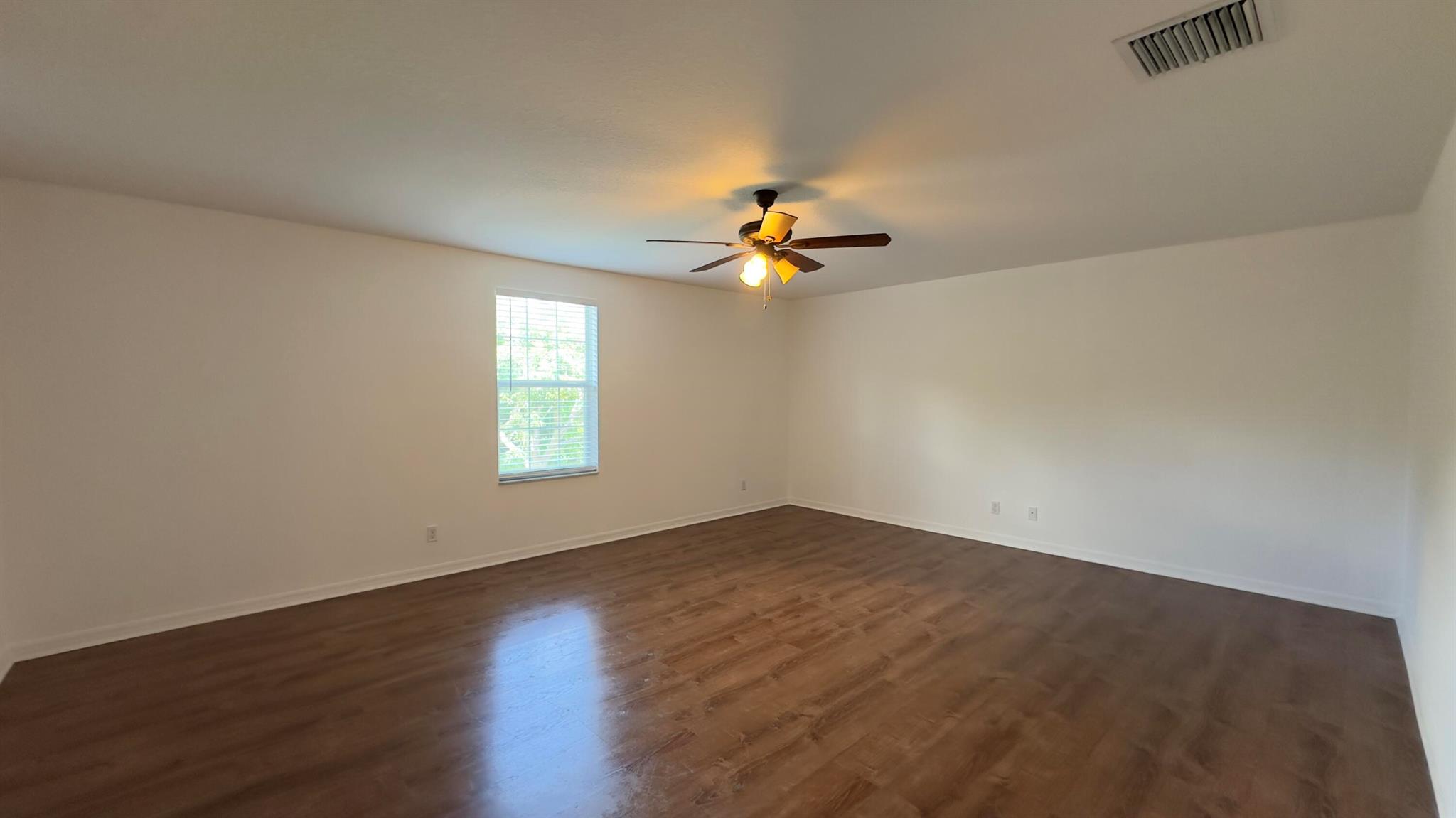 OAKMONT ESTATES PUD - Residential Lease