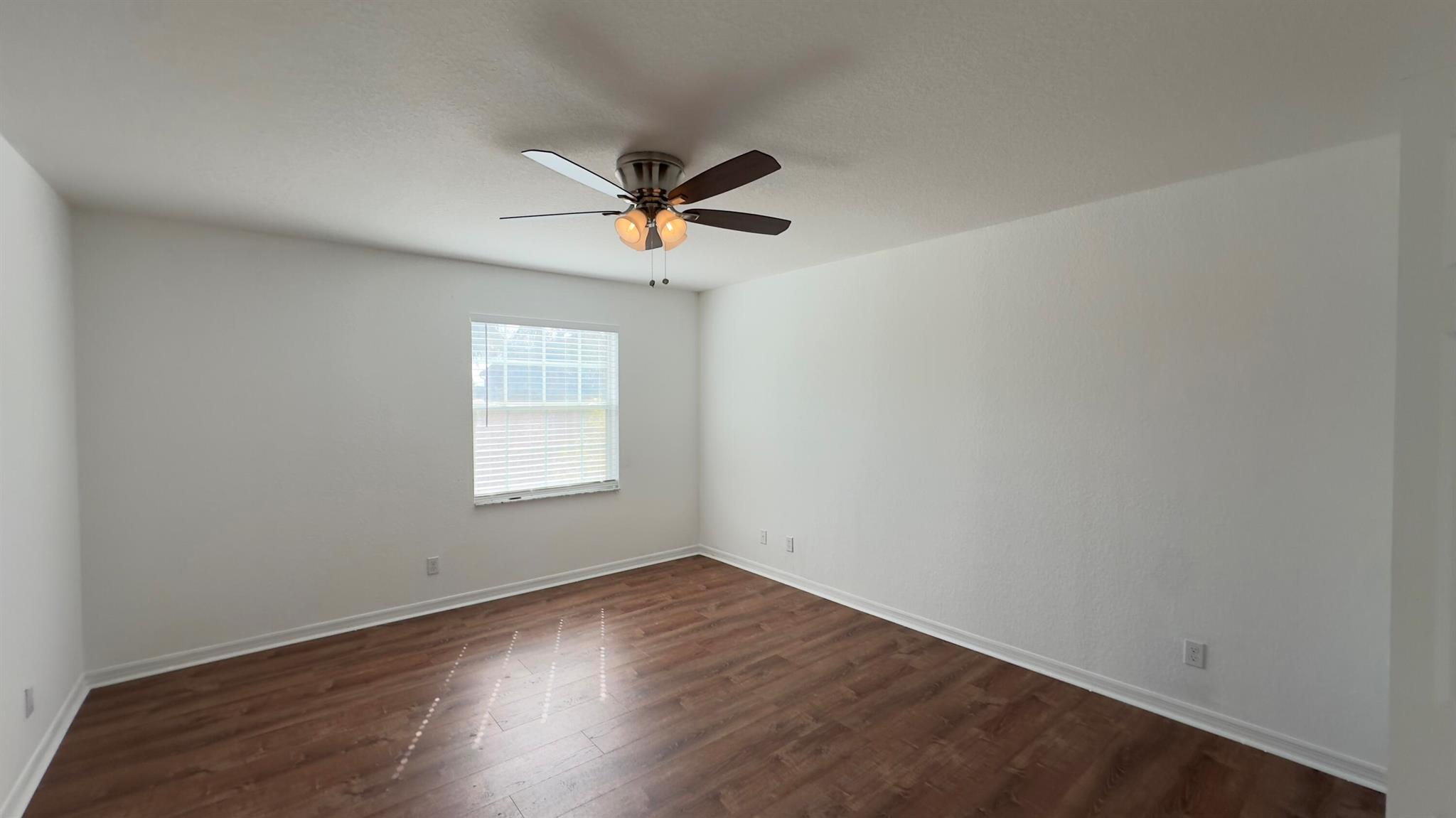 OAKMONT ESTATES PUD - Residential Lease