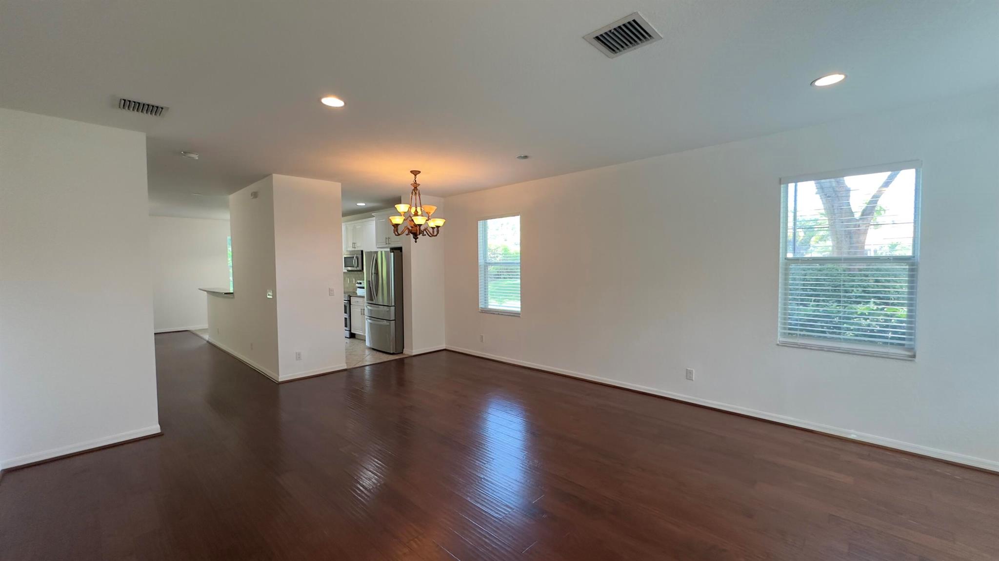 OAKMONT ESTATES PUD - Residential Lease